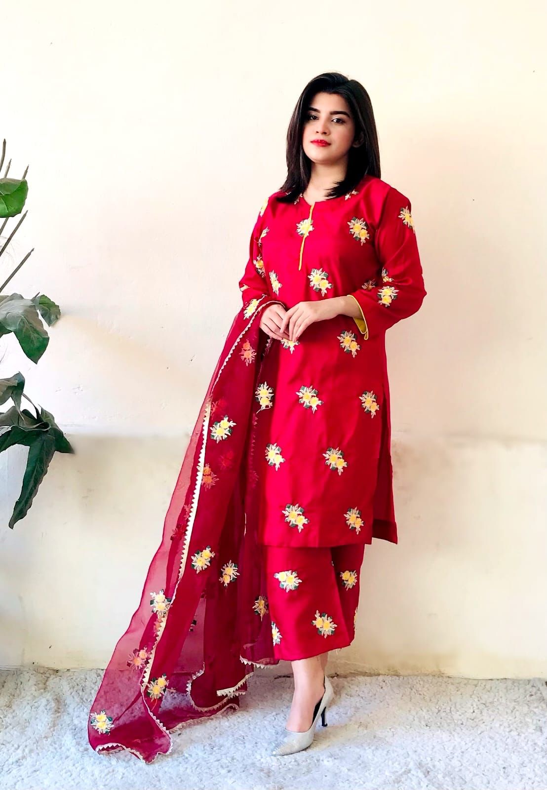Sastaae Stitched 3pc Floral Embroidered Dress