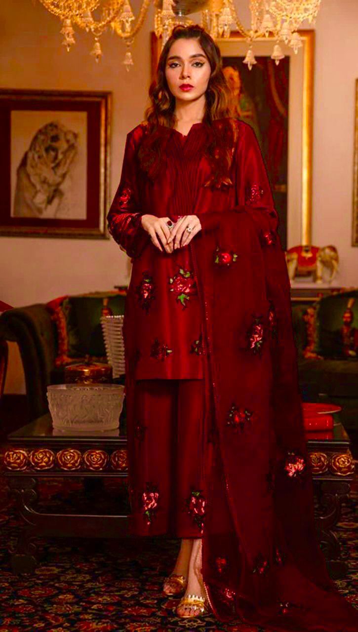 SastaaE Unstitched 3pc Floral Embroidered Dress on Shamoz Silk Shirt & Trouser and Organza Dupatta
