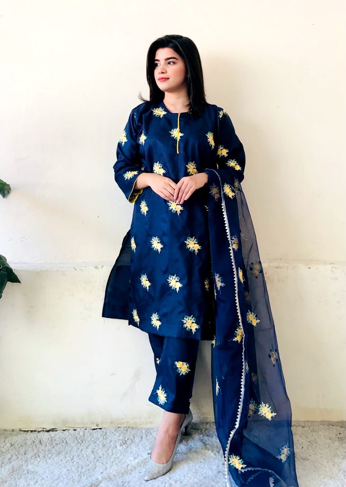 Sastaae Stitched 3pc Floral Embroidered Dress